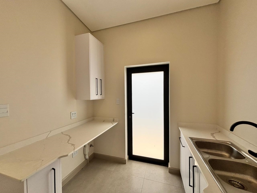 To Let 3 Bedroom Property for Rent in Helderzicht Eco Estate North West